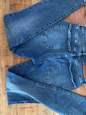 Lucky Brand High-Rise Bridgette Jeans in Medium Blue Wash